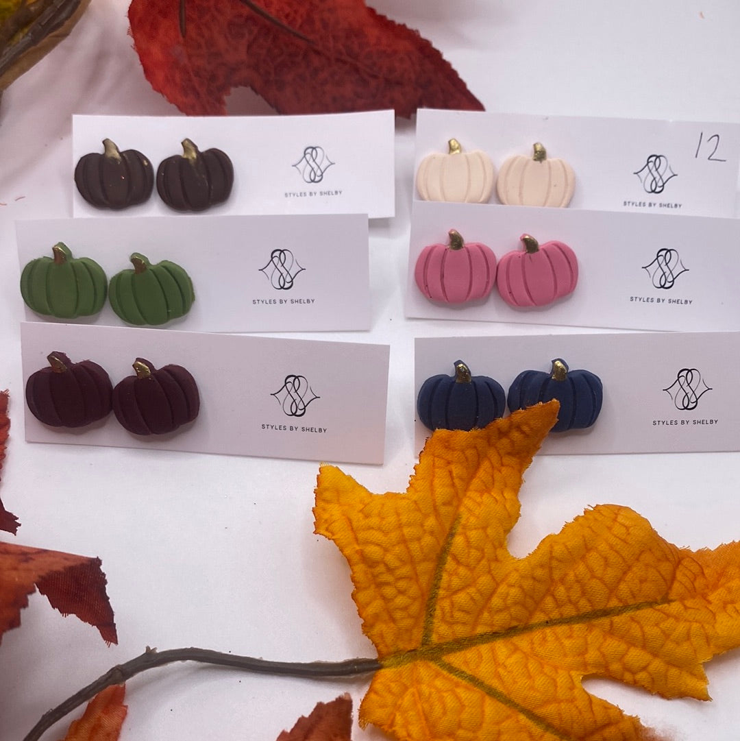 Gold Tipped Pumpkin Stud