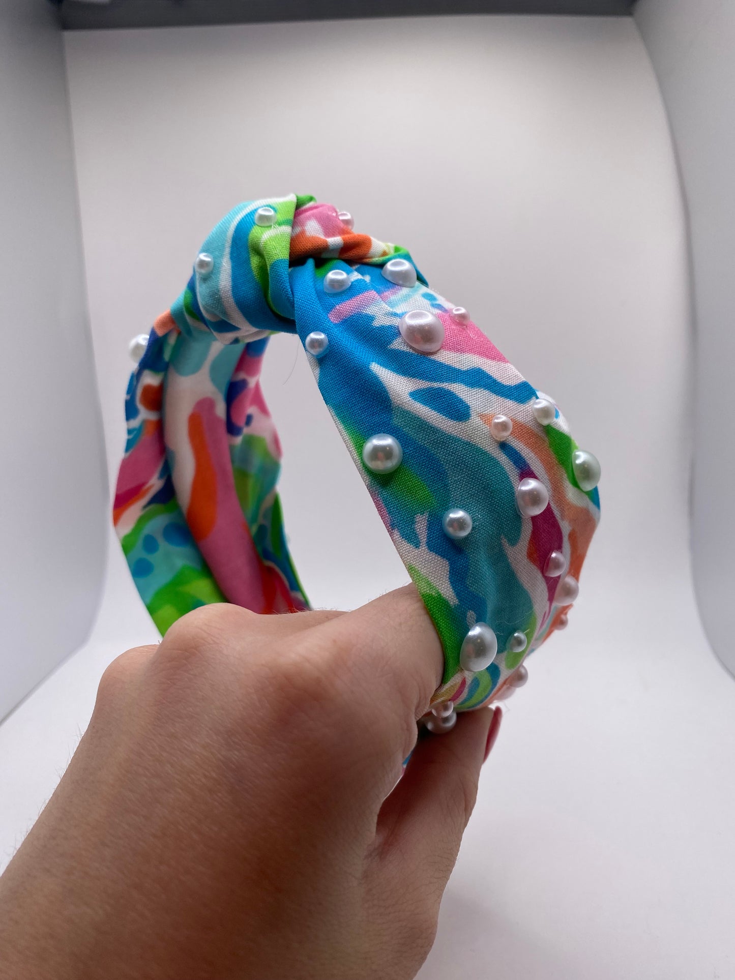 Summer Watercolor w/ Pearls