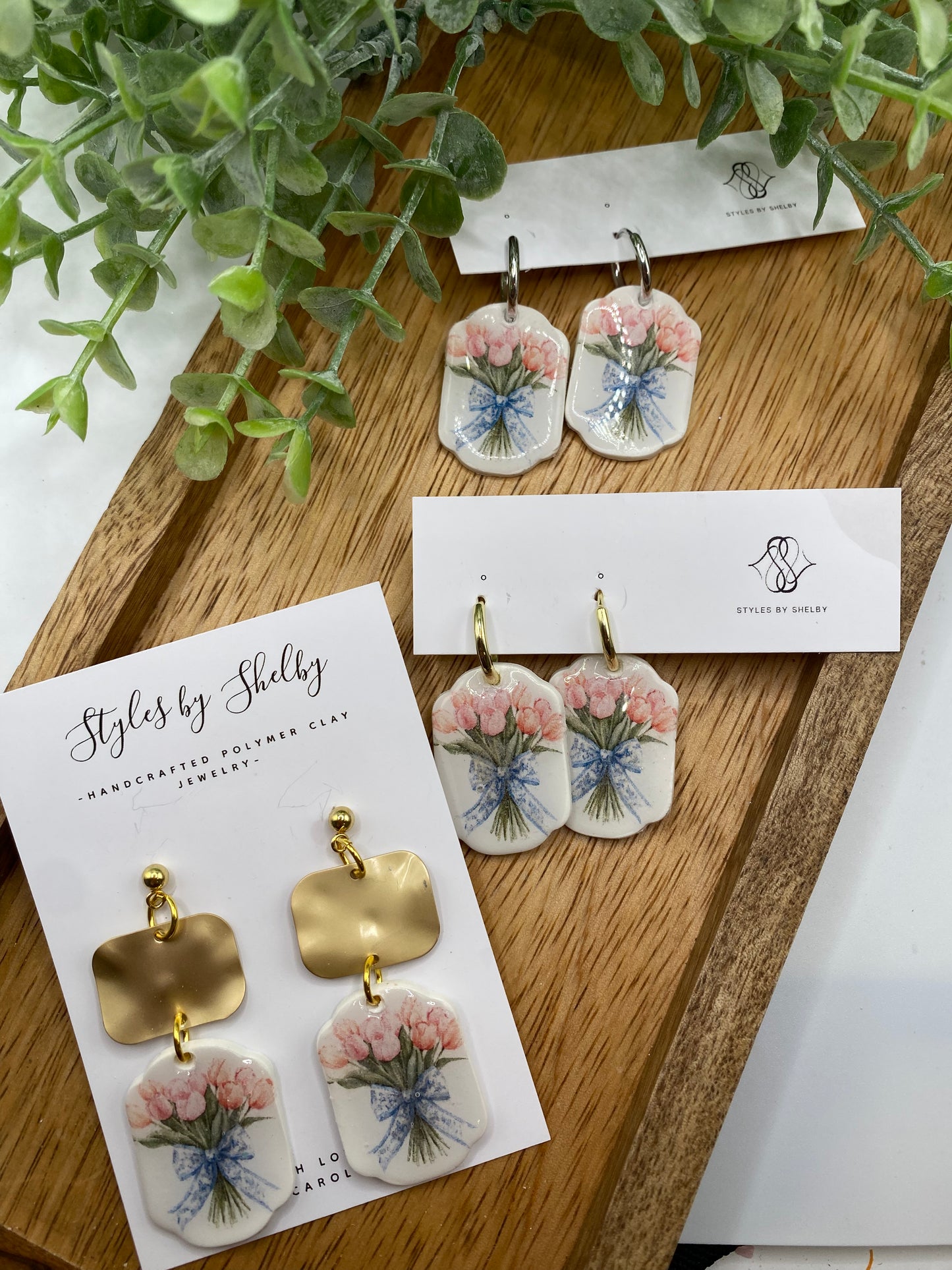 Tulip Bouquet Dangle