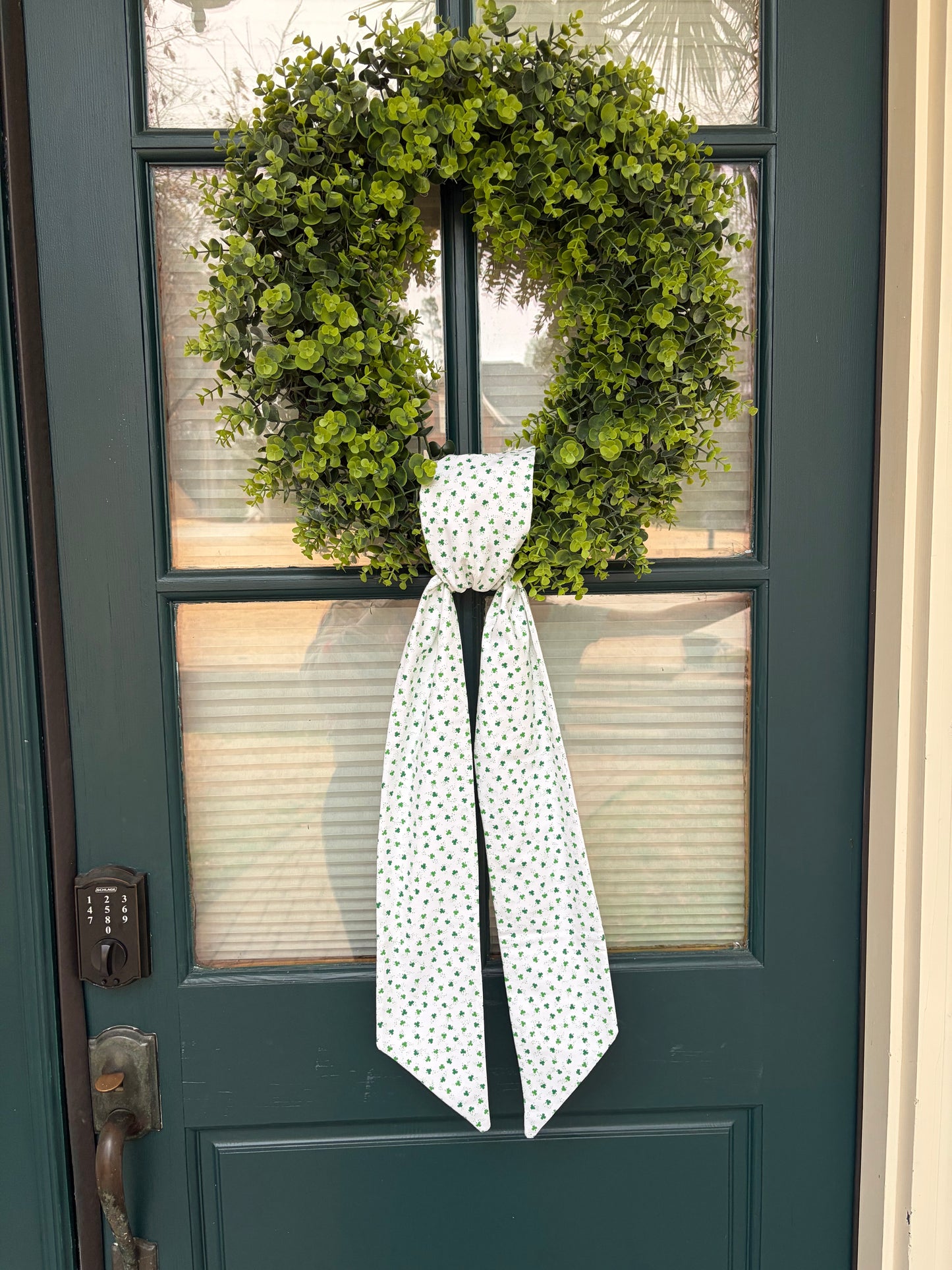 White/Clover Wreath Sash