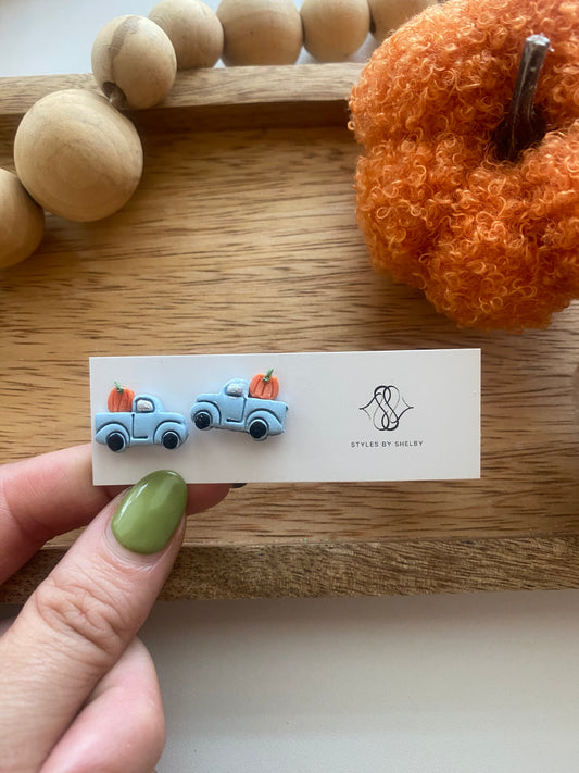 Pumpkin Truck Stud